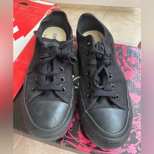 Women’s Black Chucks Vans